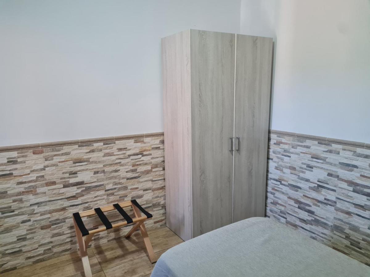 Hotel Balneario Fuentes Del Trampal Carmonita المظهر الخارجي الصورة