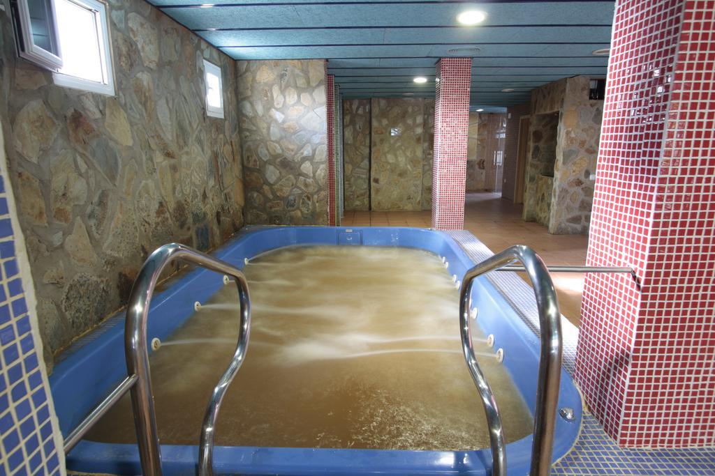 Hotel Balneario Fuentes Del Trampal Carmonita المظهر الخارجي الصورة